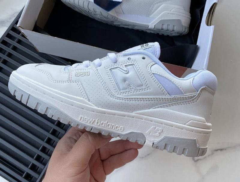 Женские кроссовки new balance 550 нью беланс — цена 2500 грн в каталоге ...