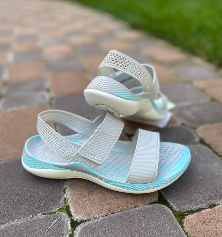 Женские сандалии crocs literide 360 sandal оригинал — цена 1906