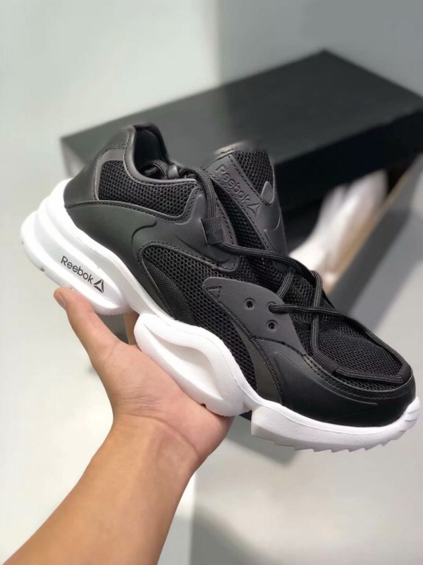 reebok run r96 black