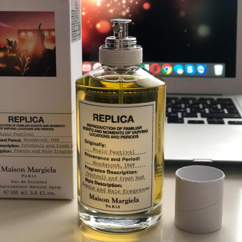 Replica music. Духи Replica Maison Martin Margiela. Maison Margiela Replica Парфюм. Духи реплика Maison Margiela. Мейсон Марджела Парфюм реплика.