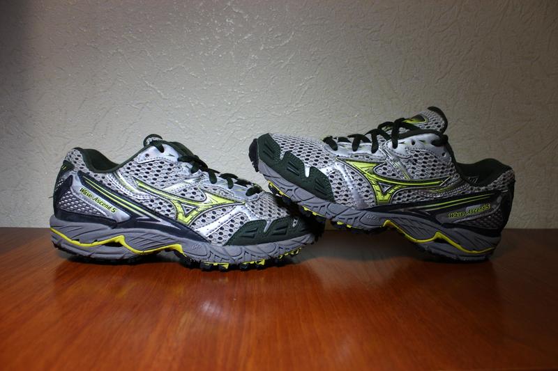 mizuno wave ascend 5