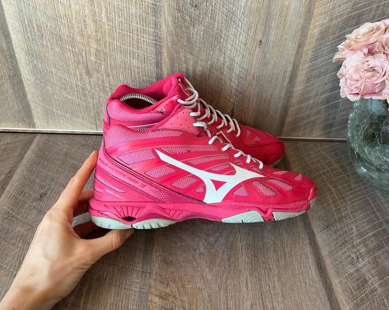 mizuno 39 25 5 700