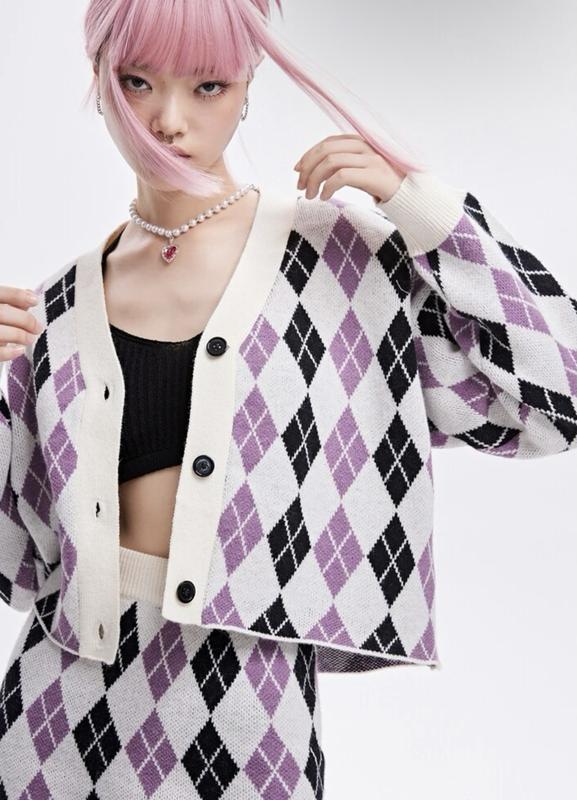 Костюм двойка , кардиган и юбка — цена 850 грн в каталоге Костюмы с ...