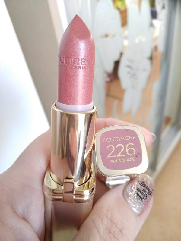 Помада loreal тон 226 — цена 200 грн в каталоге Помада для губ Купить ...