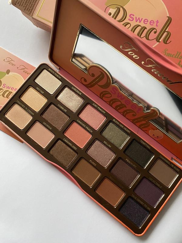 Peach eyeshadow palette discount