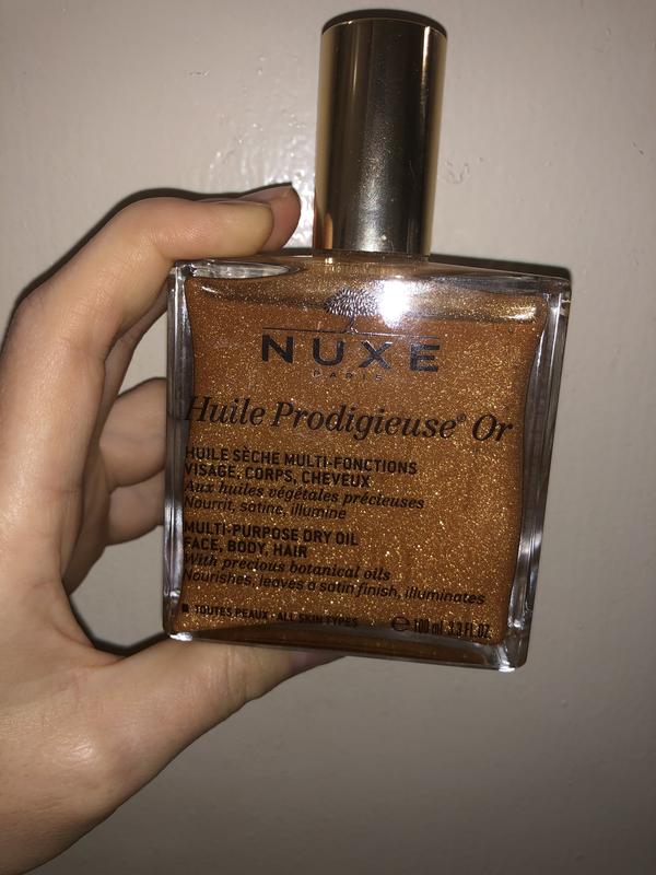 Мерцающее масло для тела. Clarins shimmer oil. Мерцающее масло-шиммер royal "cocоgold". Anastasia beverly hills шиммер для тела. Масло для тела с блестками.