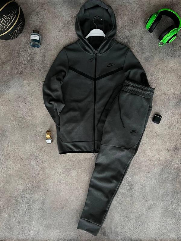 Мужской спортивный костюм nike tech серый с капюшоном на молнии найк ...