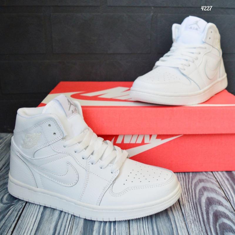 Женские высокие кожаные кроссовки nike air jordan #найк — цена 1800 грн ...