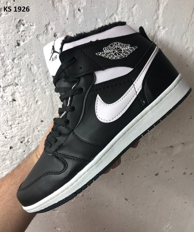 Яркие кроссовки nike air jordan 1 retro черные с белым black white high ...