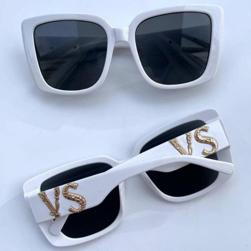 Шикарные очки в стиле versace. стильные женские очки тренд 2023 — цена ...