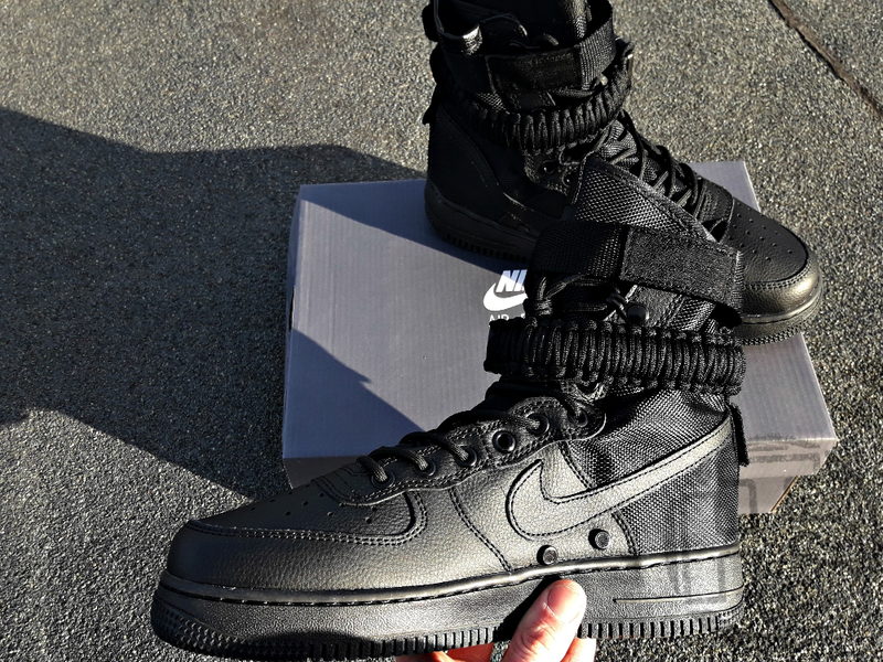 nike special field air force 1 high triple black