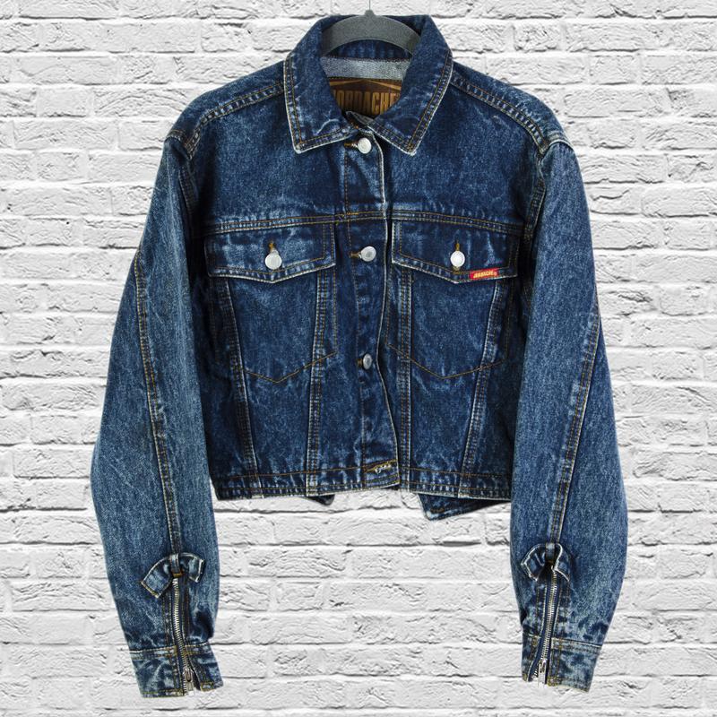 Джинсовая куртка женская levi's 90s trucker. Джинсовка монтана 90х. Джинсовка 90х. Джинсовка 90х. Джинсовая куртка левис мужская 90.