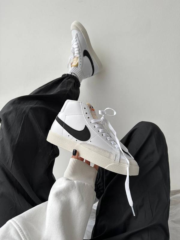 Nike blazer mid ‘77 vintage трендові кросівки найк блейзер хайтопи білі ...