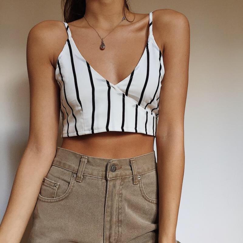 майка с бра