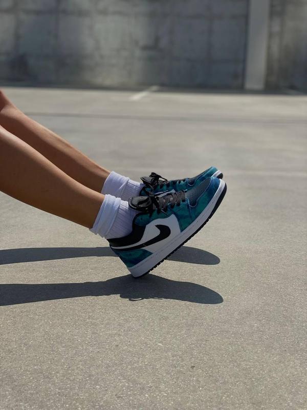 Мужские и женские кеды найк nike air jordan retro 1 low tie dye — цена ...