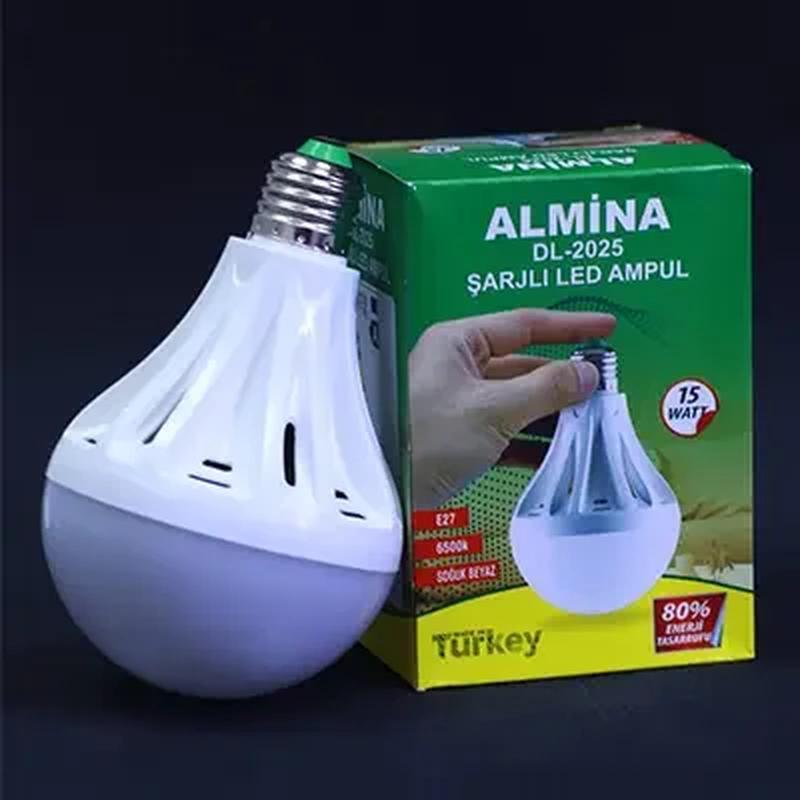 Аварійна світлодіодна led лампочка з акумулятором 15 вт 15w лед лампа ...