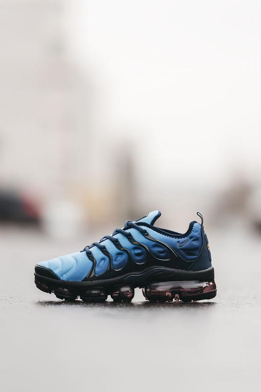 Кроссовки мужские nike air vapormax plus tn синие, найк аир вапормакс ...