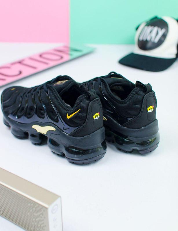 nike air max tn plus vapormax