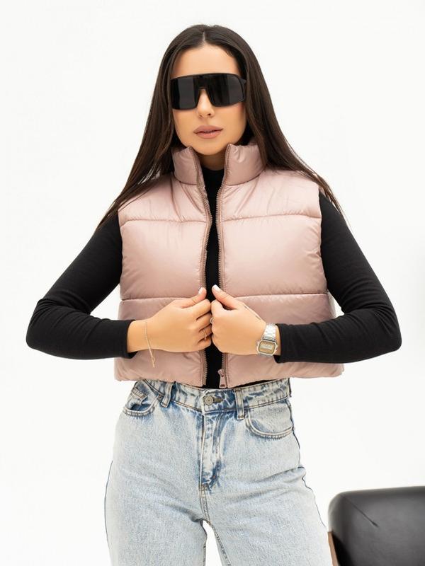 Укороченная жилетка бежевого цвета — ціна 750 грн у каталозі Жилетки ...