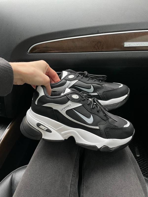 Женские кроссовки nike pro black white найк про черные с белым ...