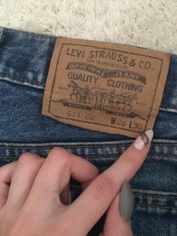 levis 611 jeans