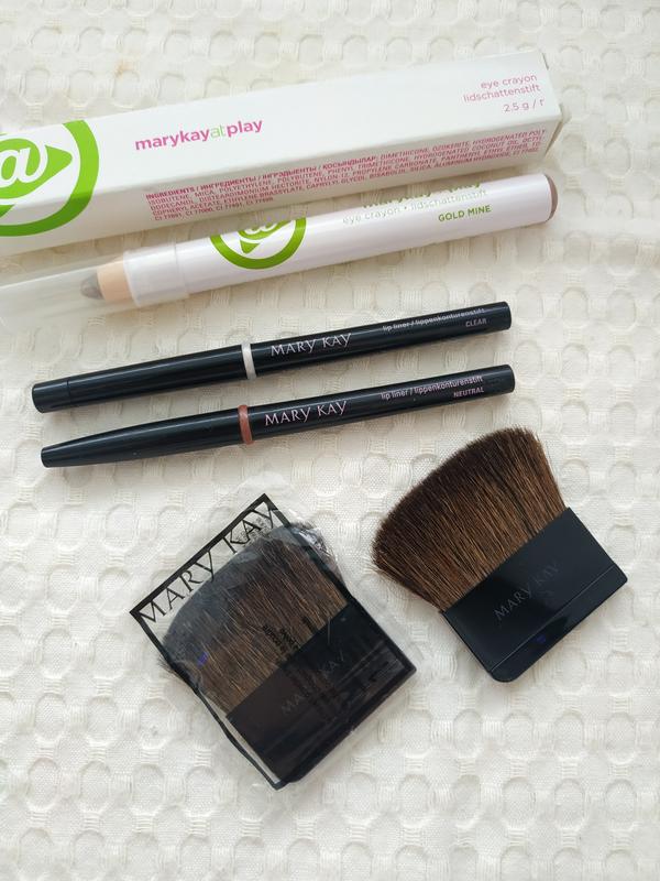 Mary kay карандаши и кисти — цена 50 грн в каталоге Наборы декоративной ...