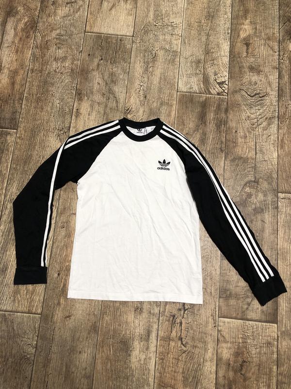 Мужской оригинальный лонгслив, кофта adidas originals с полосками ...