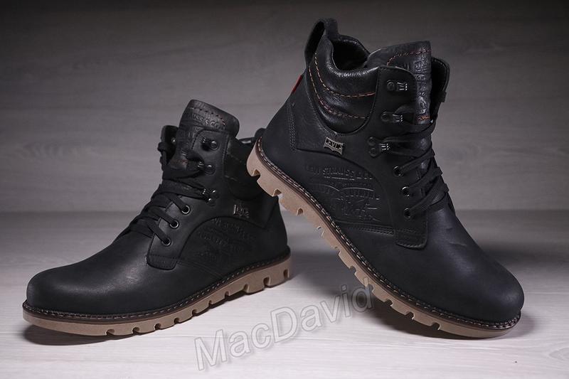Pentru sneaker i i adida i osete joase pentru b rba i Tokyo running crew AFE Tokyo has hooked up with 2400