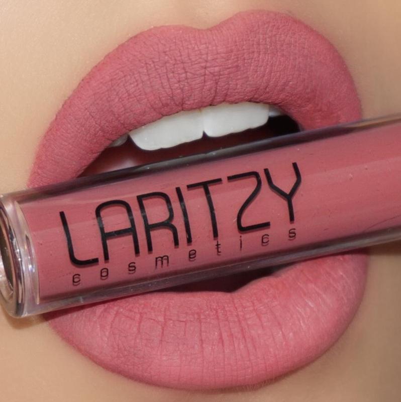 стойкая жидкая матовая помада Laritzy Cosmetics Long Lasting Liquid Lipstick за 240 грн шафа