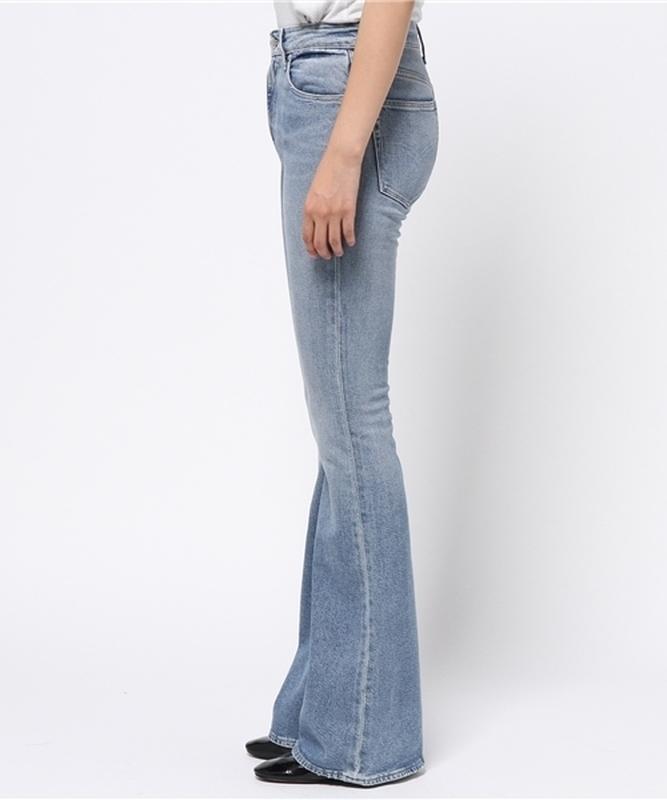 levi's high rise flare
