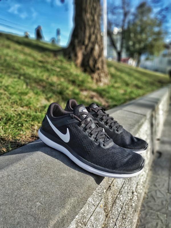 Nike flex 2016 run 830369 001 1499