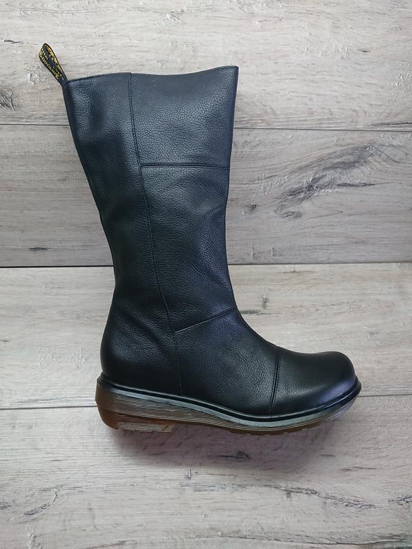 dr martens charla broadway