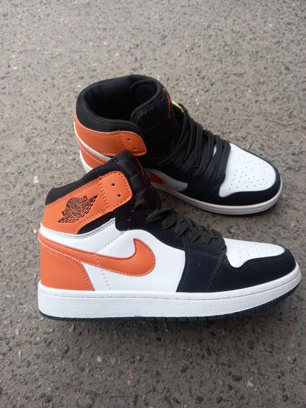 Женские кроссовки nike air jordan 4 retro, кожа — цена 1900 грн в ...