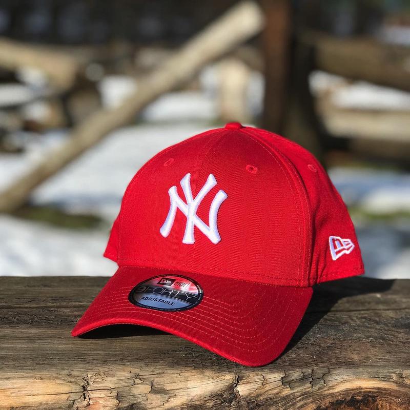 Оригинальная красная бейсболка new era 9forty mlb new york yankees ...