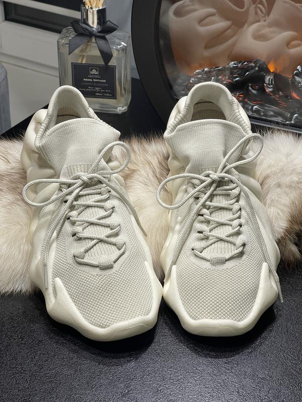 Adidas cloud white deals