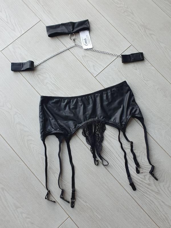 Трусики со свободным доступом трусы стринги сексуальные love&honey ...