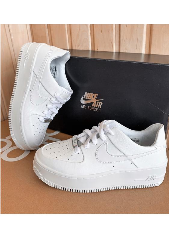 nike air force 1 sage low 36
