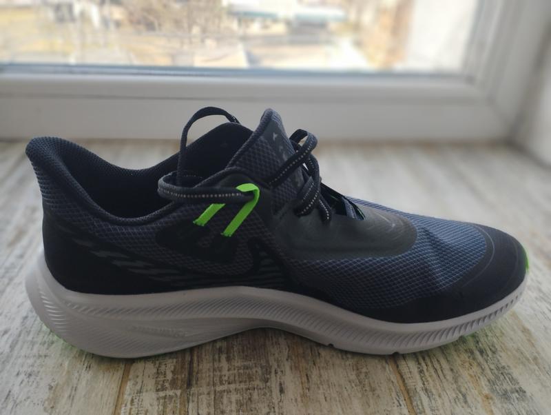 Кроссовки nike quest shield cq8894-010 — цена 2100 грн в