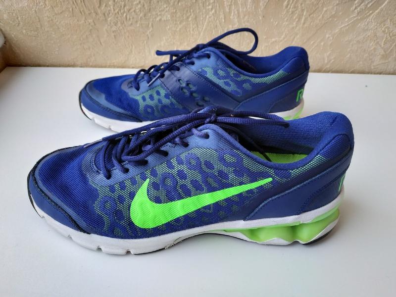 nike reax 10