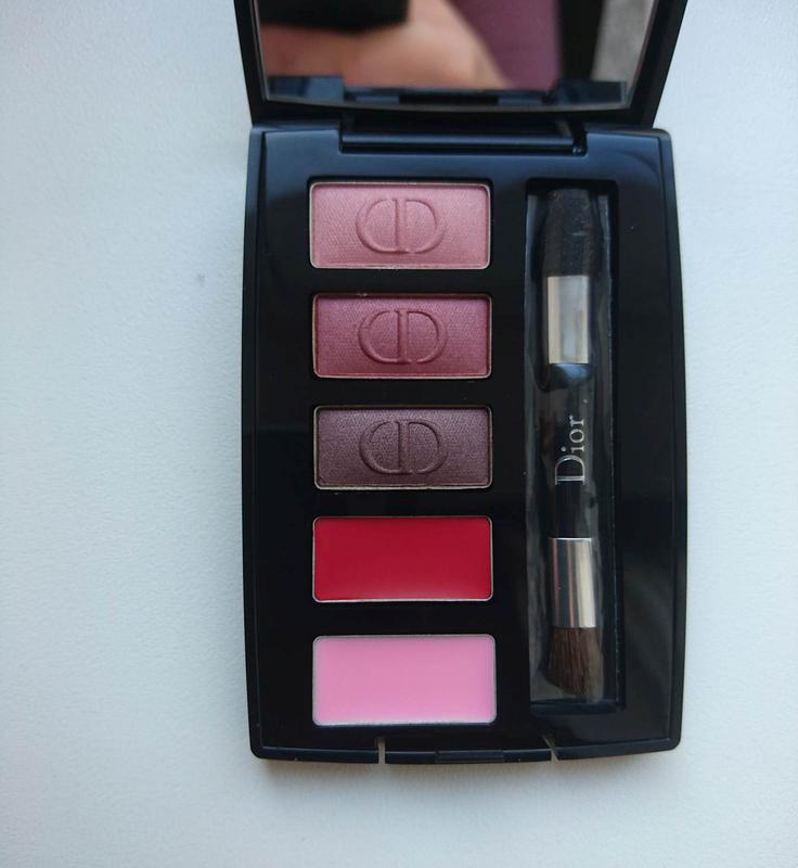 Палетка для макияжа глаз и губ dior mini palette eyes & lips — цена 820 ...