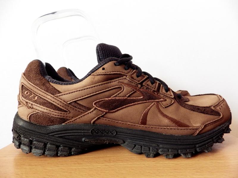 brooks adrenaline walker 3