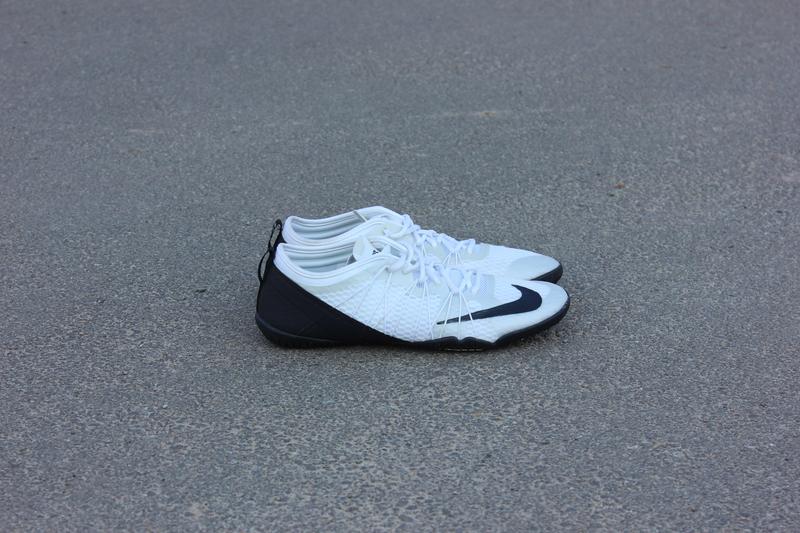 Cross top bionic nike
