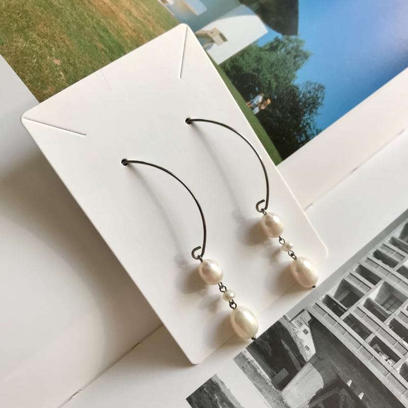Нежные серьги крючки из речного жемчуга — цена 585 грн в каталоге ...