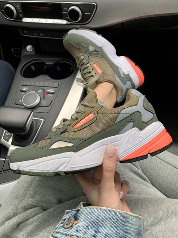 Крутые кроссовки 🔥adidas falcon khaki🔥 — цена 2300 грн в каталоге  Кроссовки ✓ Купить женские вещи по доступной цене на Шафе | Украина  #22431117