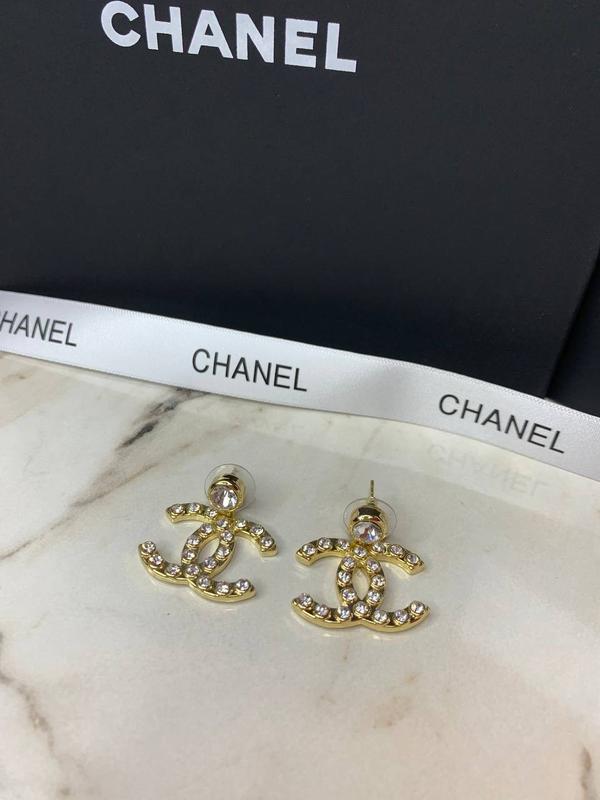 Брендовые серьги с цирконием в позолоте. люкс качество — цена 1149 грн ...