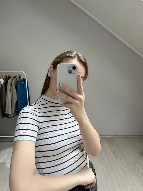 Футболка hugo boss — цена 400 грн в каталоге Футболки Купить женские ...