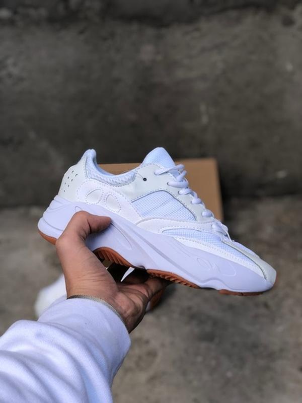 adidas 700 white