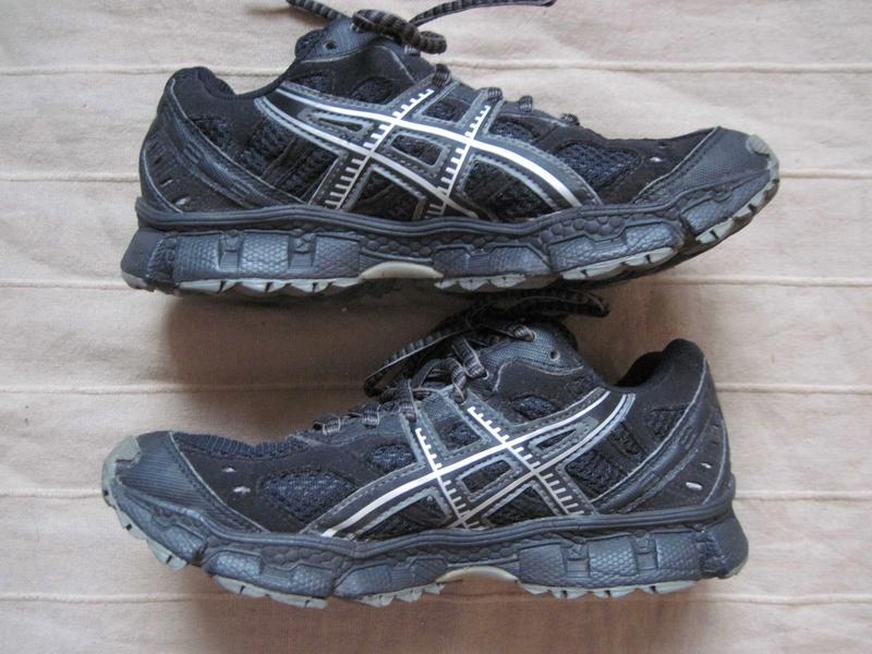 asics lahar gtx