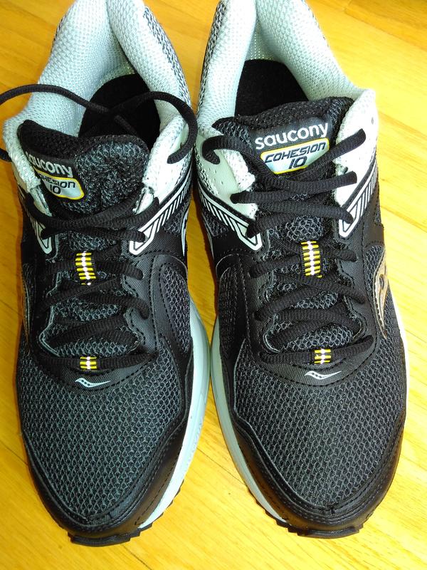 saucony cohesion tr10
