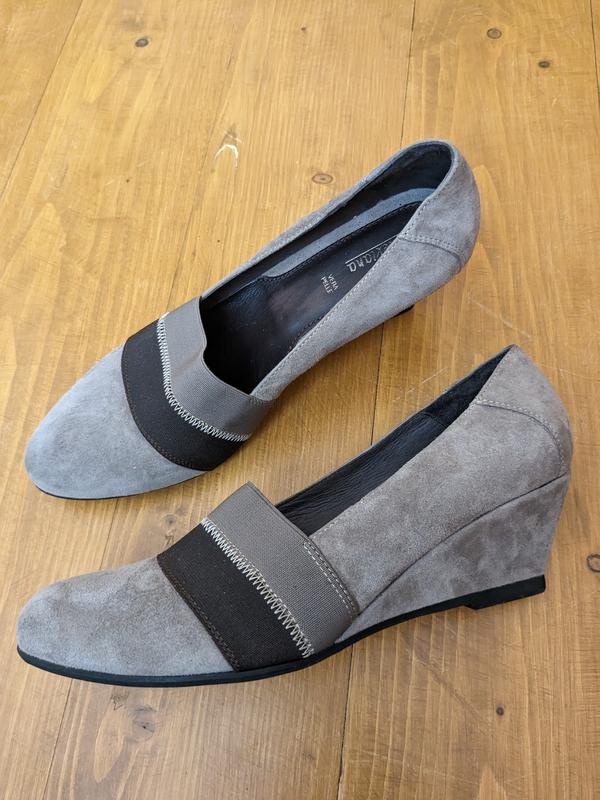 Новые щумшевые туфли venexiana — цена 300 грн в каталоге Туфли ✓ Купить  женские вещи по доступной цене на Шафе | Украина #116816437